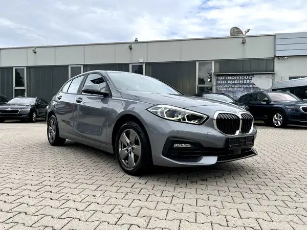 BMW 116 (5/27)