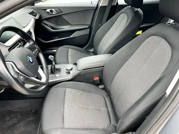 BMW 116 (8/27)