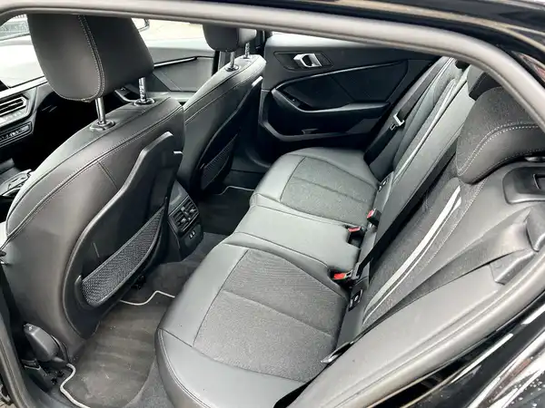 BMW 116 (12/27)