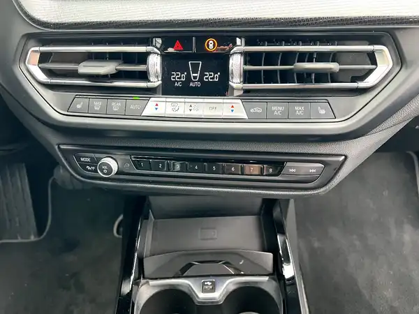 BMW 116 (24/27)
