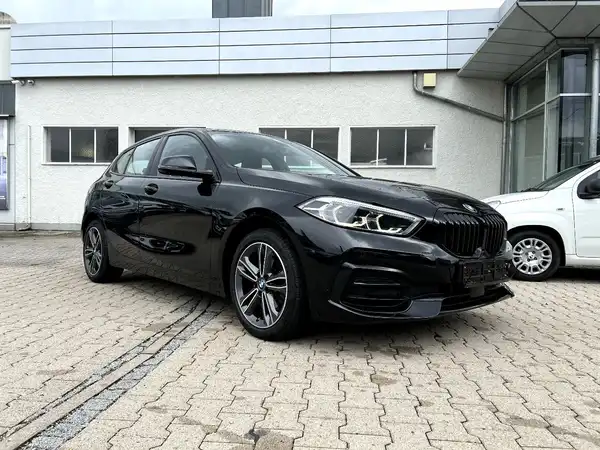 BMW 116 (5/27)