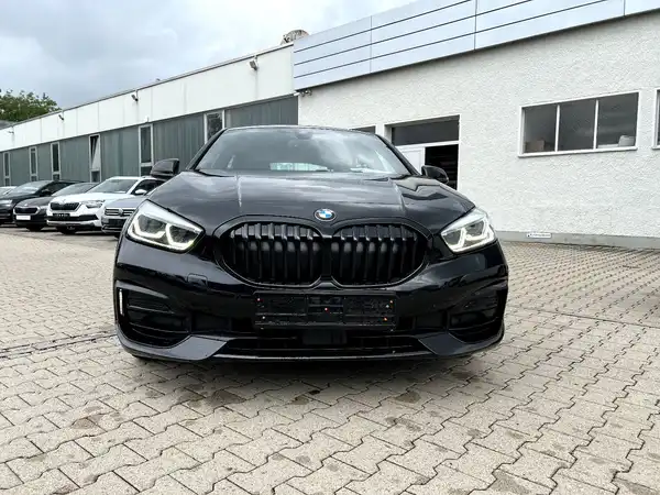 BMW 116 (6/27)