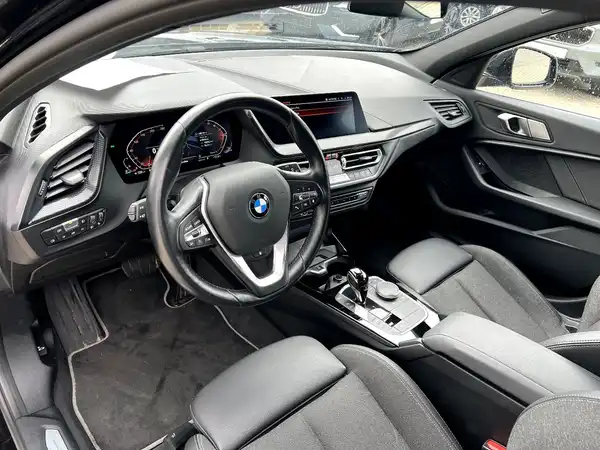 BMW 116 (9/27)