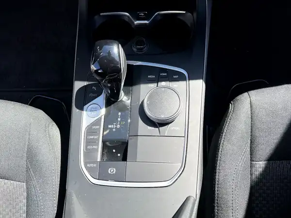 BMW 118 (23/28)