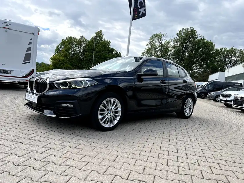 BMW 120 (1/27)