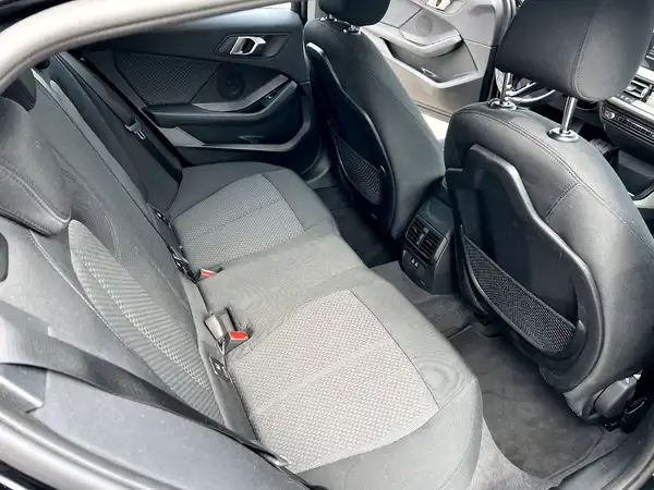 BMW 120 (15/27)
