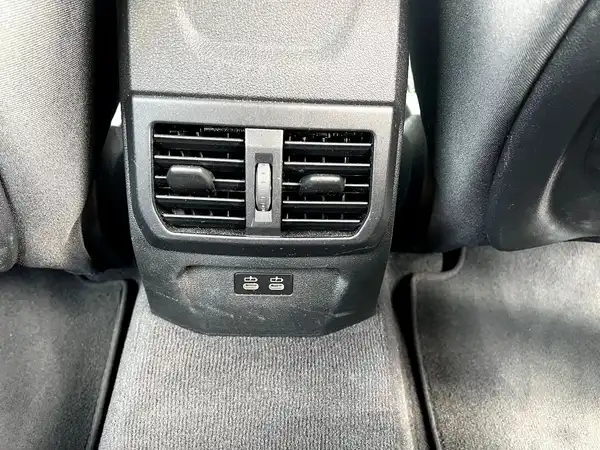 BMW 120 (17/27)