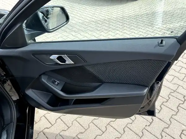 BMW 120 (20/27)