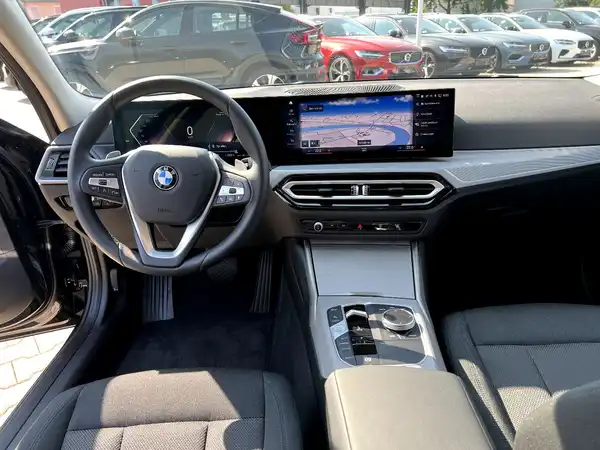 BMW 318 (18/27)