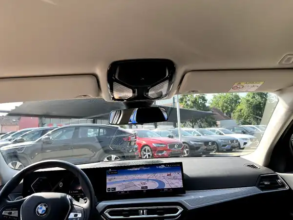 BMW 318 (20/27)