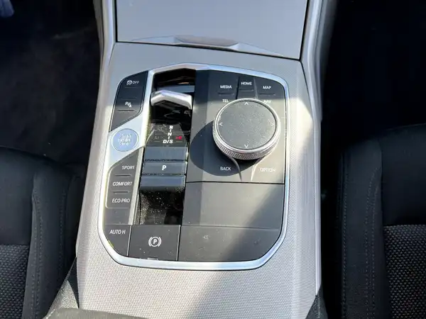 BMW 320 (25/29)