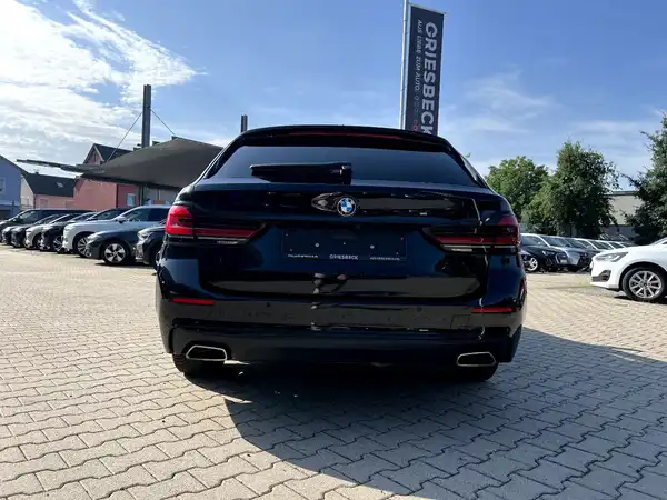 BMW 520 (2/29)