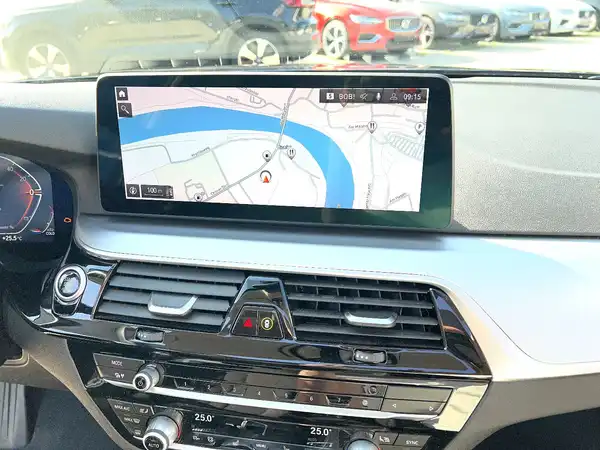 BMW 520 (26/29)