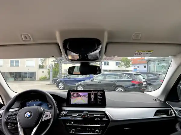 BMW 520 (20/28)