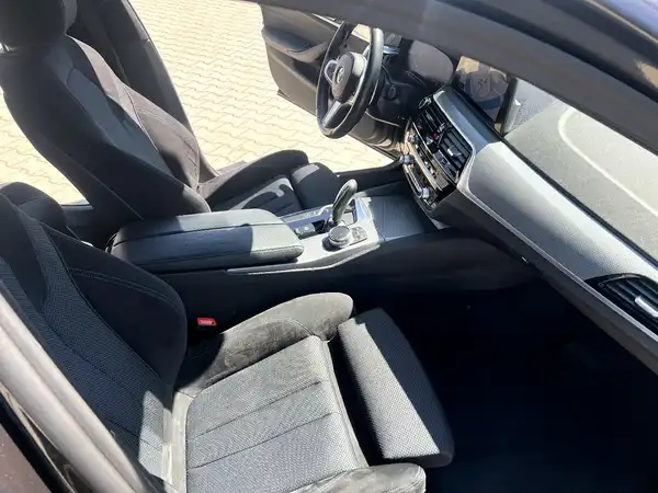 BMW 530 (21/27)