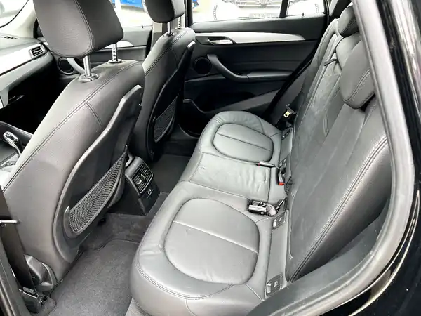 BMW X1 (13/28)