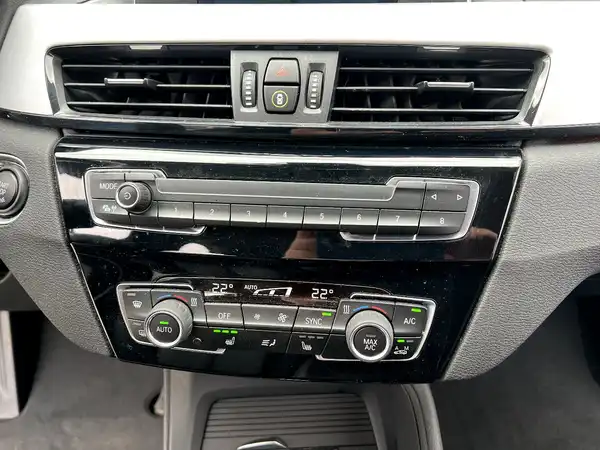 BMW X1 (25/28)