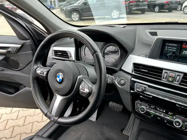 BMW X1 (27/28)