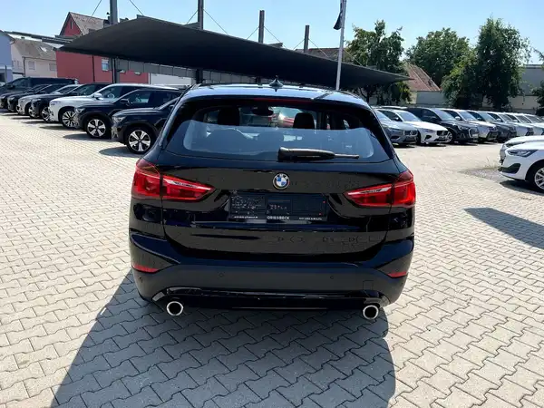 BMW X1 (3/29)