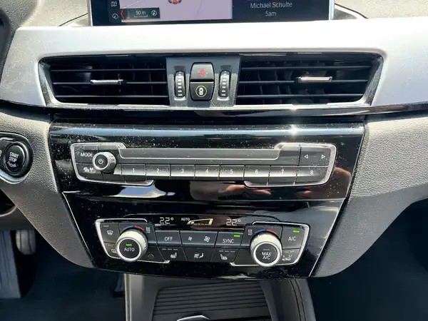BMW X1 (27/29)