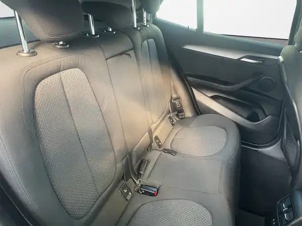BMW X2 (13/17)