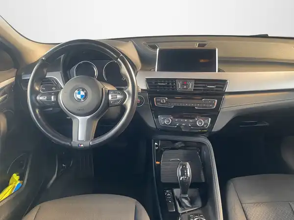 BMW X2 (8/17)