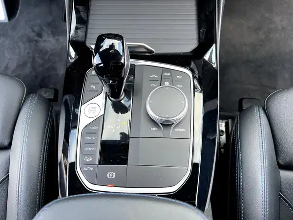 BMW X3 (23/28)