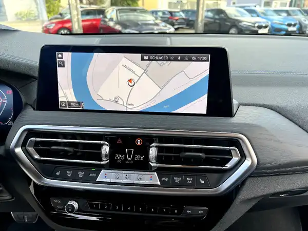 BMW X3 (26/28)