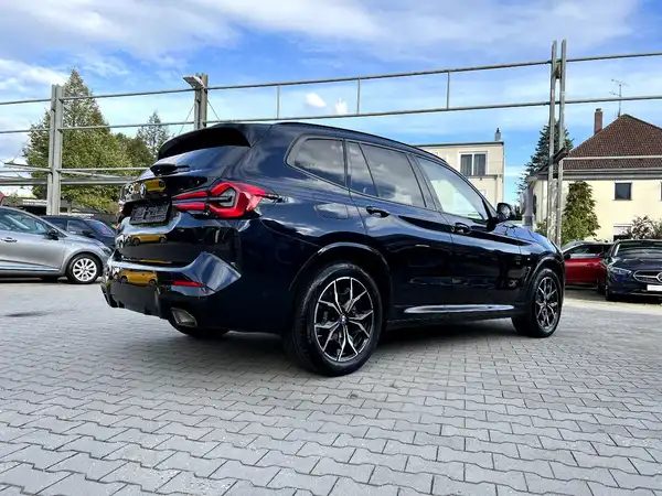 BMW X3 (4/28)