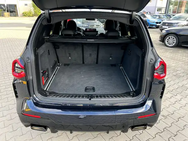 BMW X3 (7/28)