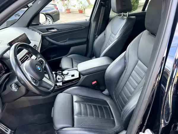 BMW X3 (9/28)