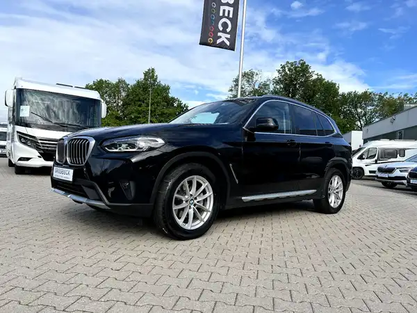 BMW X3 (1/28)