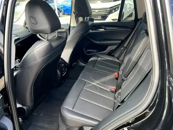 BMW X3 (13/28)