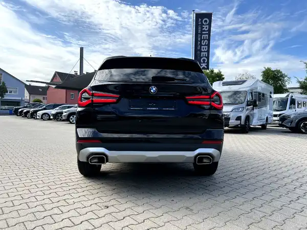 BMW X3 (3/28)