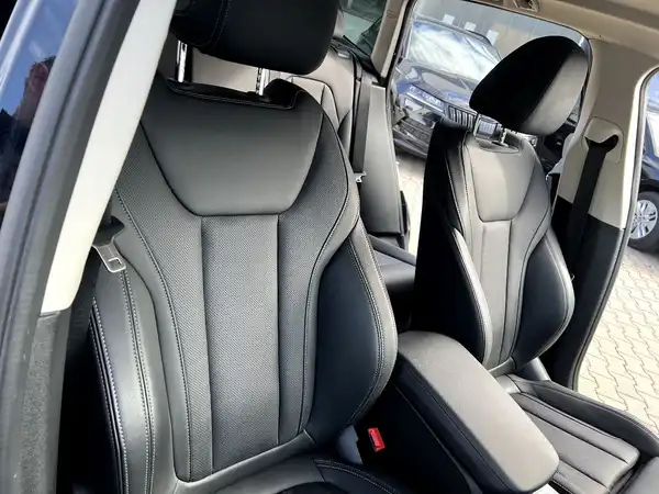 BMW X3 (23/28)