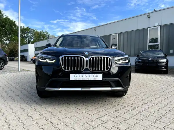 BMW X3 (6/28)