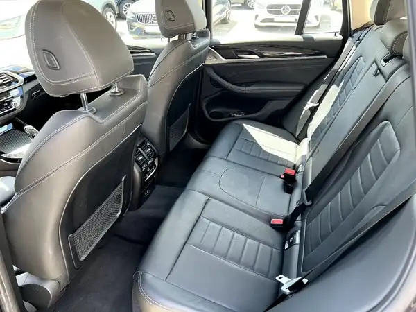 BMW X3 (13/28)