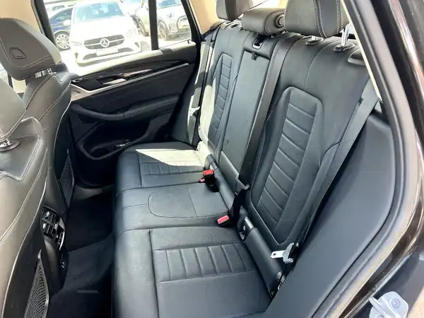 BMW X3 (14/28)