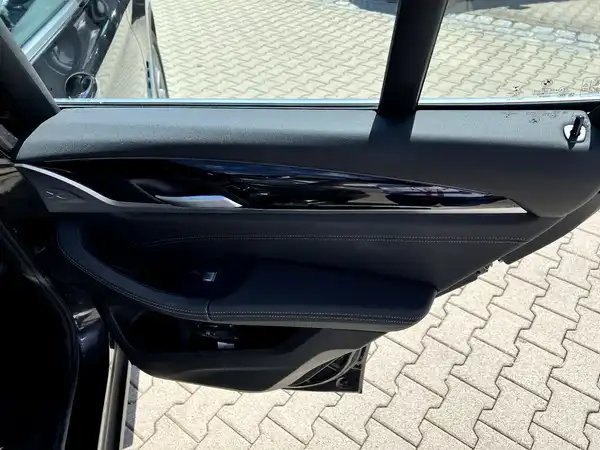 BMW X3 (15/28)