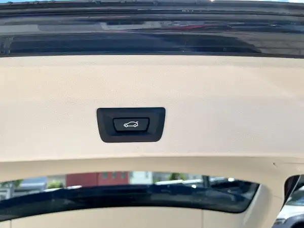 BMW X3 (8/28)