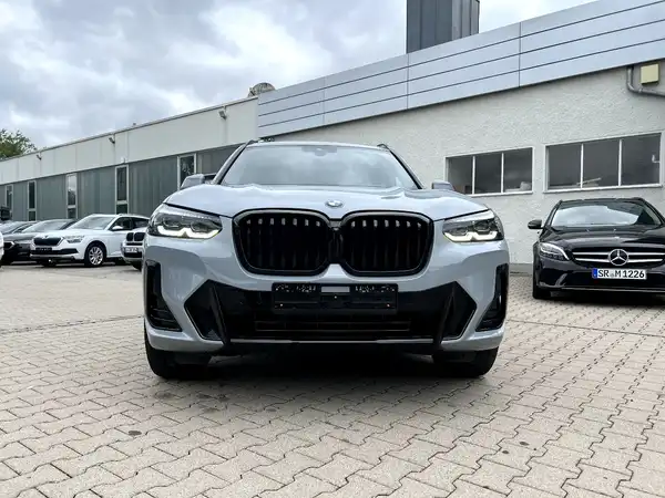 BMW X3 (6/29)