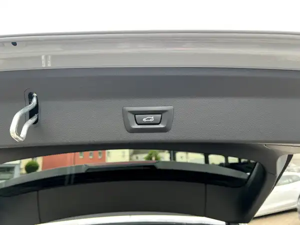 BMW X3 (8/29)