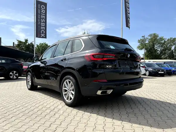 BMW X5 (2/29)