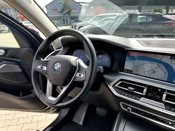 BMW X5 (28/29)