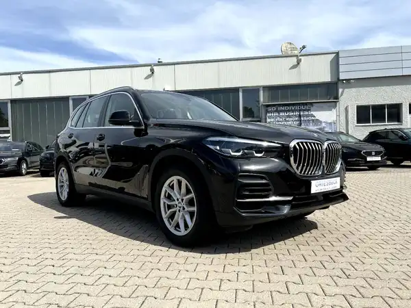 BMW X5 (5/29)