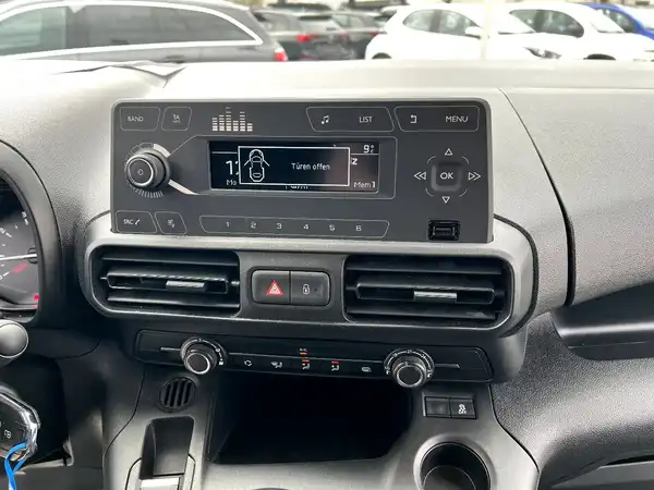 CITROËN BERLINGO (23/25)