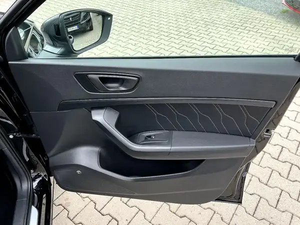 CUPRA ATECA (20/27)