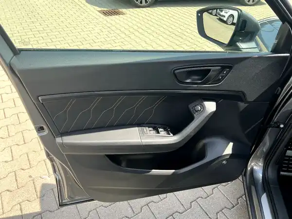 CUPRA ATECA (11/28)