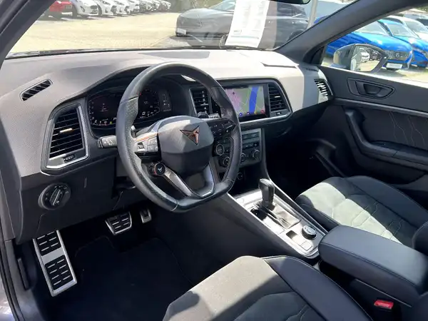 CUPRA ATECA (10/28)
