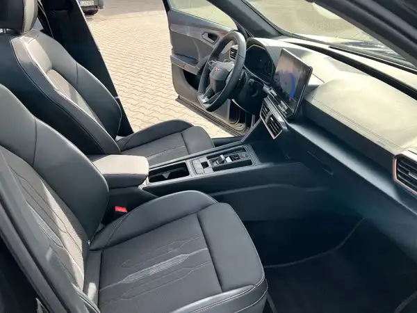 CUPRA FORMENTOR (21/27)